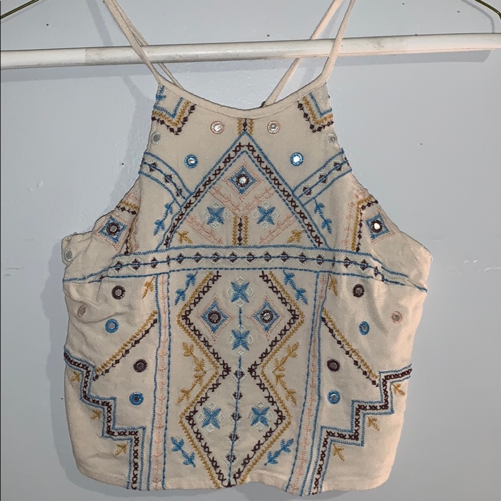 Sleeveless crop top